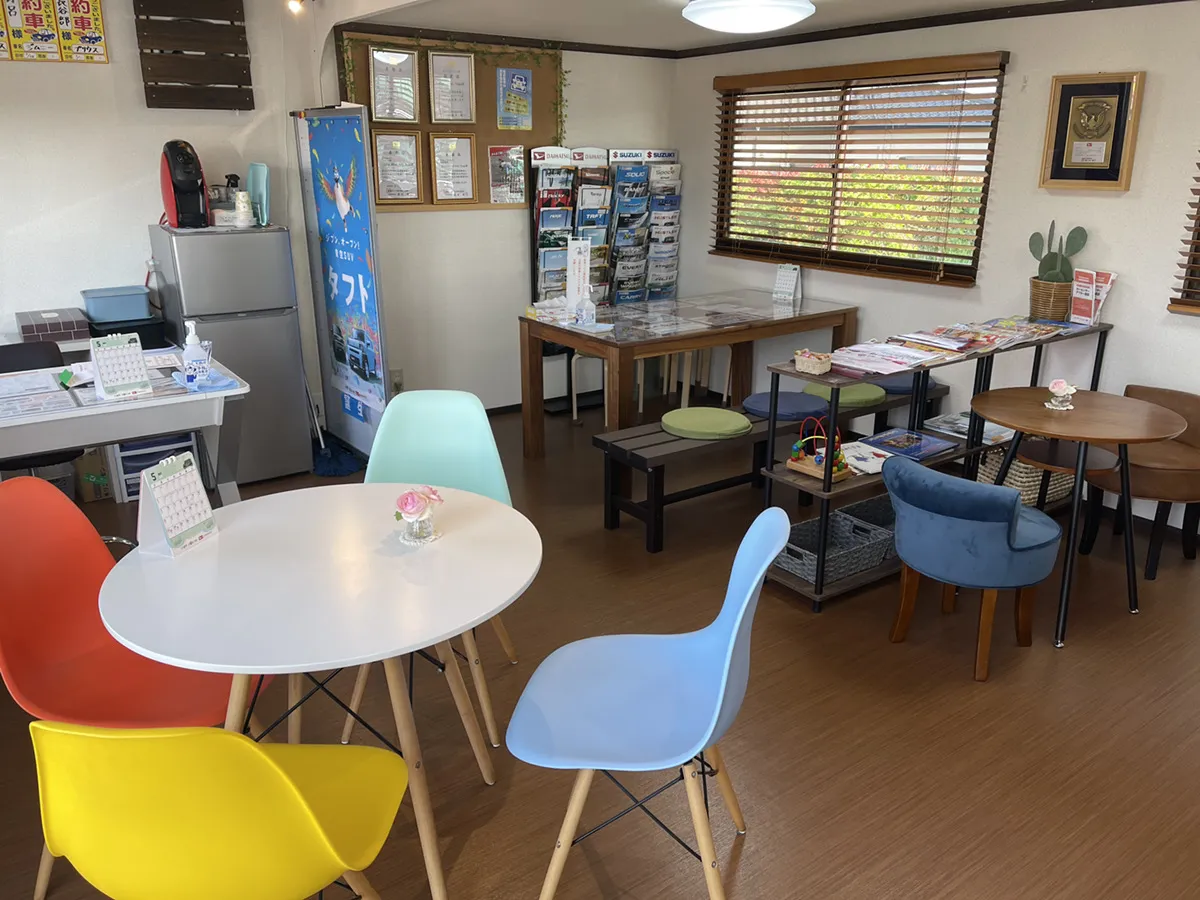 株式会社ファインオートステージ 店内風景